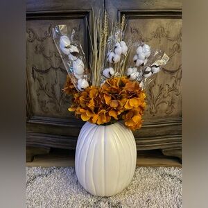 Pumpkin flower arrangement